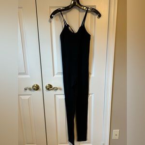 Fashion nova seemless active jumpsuit size S/M, never been worn before